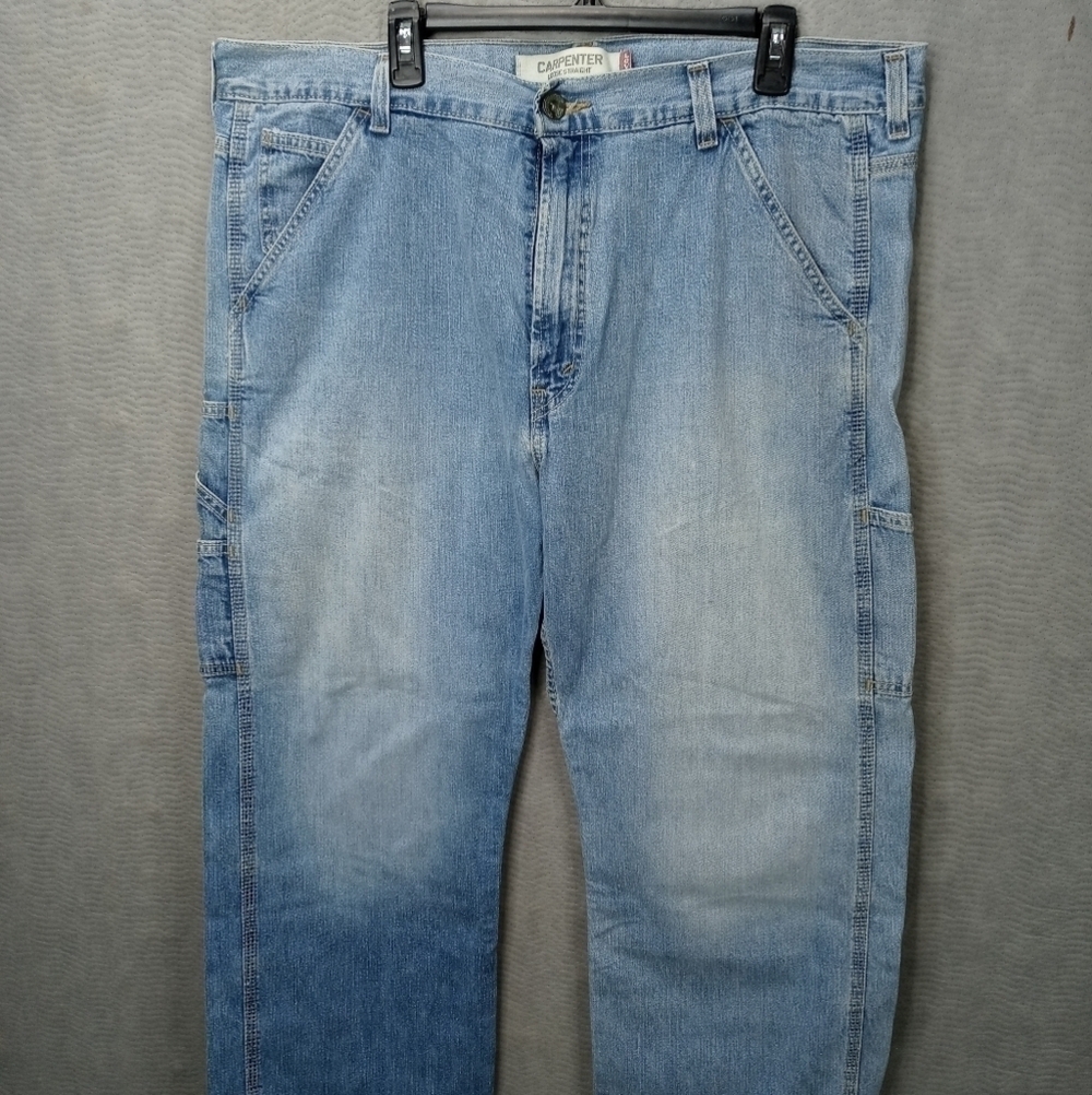 Levi's loose straight men's carpenter blue jeans sz 40x30. 401 55pm